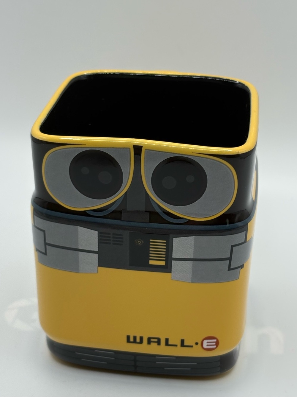 Pixar Wall-E Robot Ceramic Mug Squared Shape Disney Store Thailand Great Shape